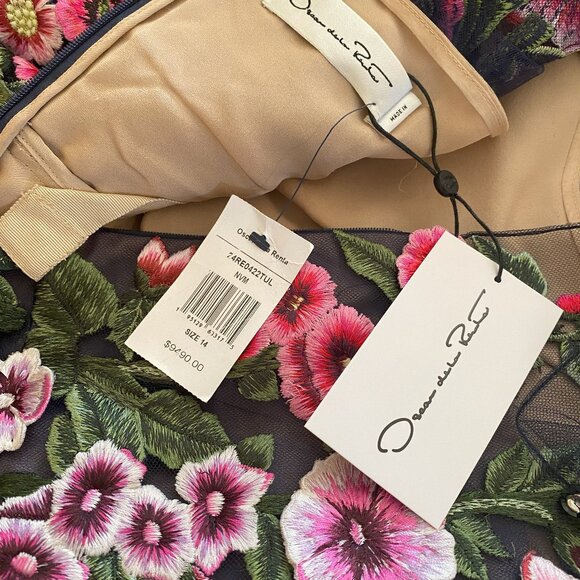 OSCAR De La RENTA  Hollyhocks Threadwork Tulle Long-Sleeve Gown Size 14  $4,990 - Picture 15 of 15